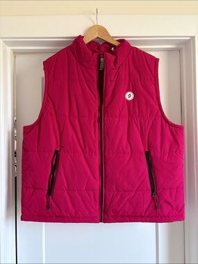 Peloton Women’s Magenta Quilted Puffer Vest with Logo Patch